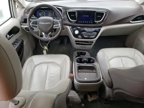 2C4RC1BG6HR816453 2017 CHRYSLER PACIFICA - Image 8