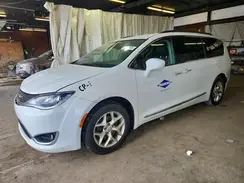 2C4RC1BG6HR820499 2017 CHRYSLER PACIFICA