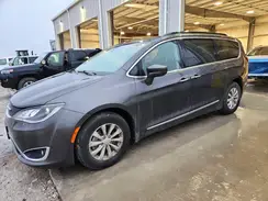 2C4RC1BG6HR823726 2017 CHRYSLER PACIFICA