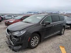 2C4RC1BG6HR832135 2017 CHRYSLER PACIFICA