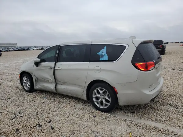 2C4RC1BG6HR839411 2017 CHRYSLER PACIFICA - Image 2
