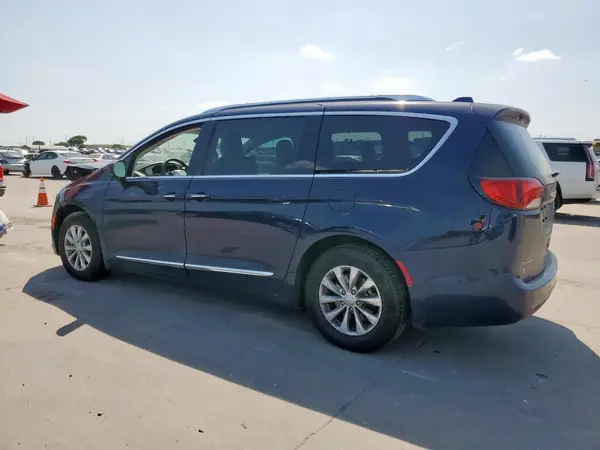2C4RC1BG6JR109665 2018 CHRYSLER PACIFICA - Image 2