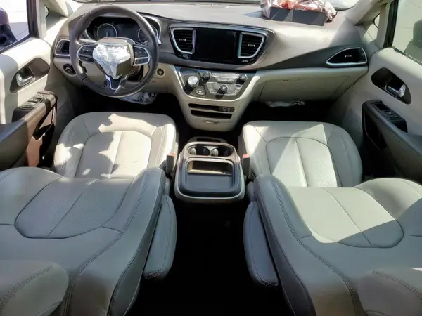2C4RC1BG6JR109665 2018 CHRYSLER PACIFICA - Image 8