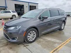 2C4RC1BG6JR110475 2018 CHRYSLER PACIFICA
