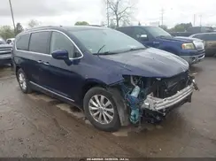 2C4RC1BG6JR113702 2018 CHRYSLER PACIFICA