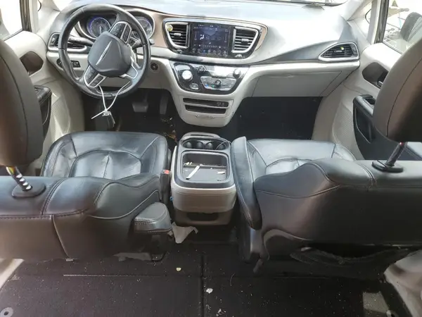 2C4RC1BG6JR114851 2018 CHRYSLER PACIFICA - Image 8