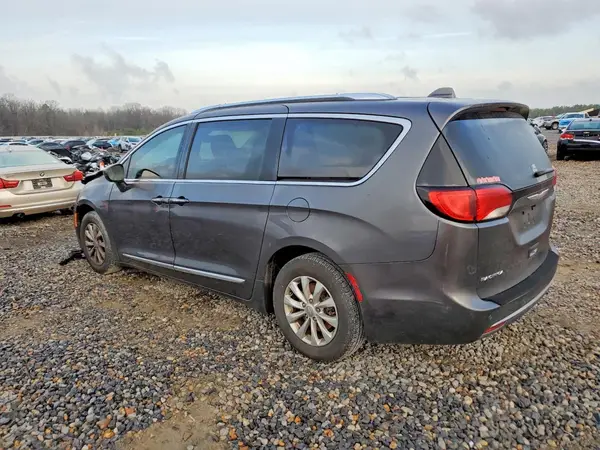 2C4RC1BG6JR118947 2018 CHRYSLER PACIFICA - Image 2