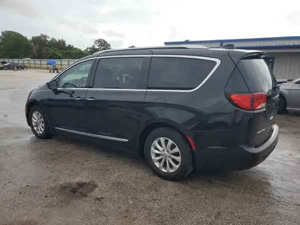 2C4RC1BG6JR119290 2018 CHRYSLER PACIFICA - Image 2