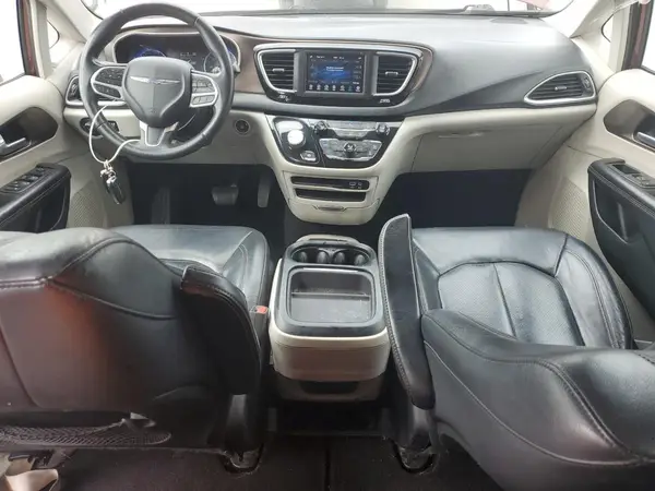 2C4RC1BG6JR119354 2018 CHRYSLER PACIFICA - Image 8