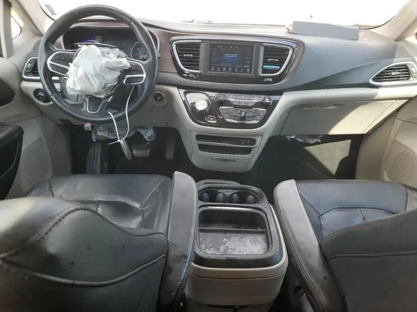 2C4RC1BG6JR119595 2018 CHRYSLER PACIFICA - Image 8