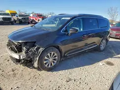 2C4RC1BG6JR120892 2018 CHRYSLER PACIFICA