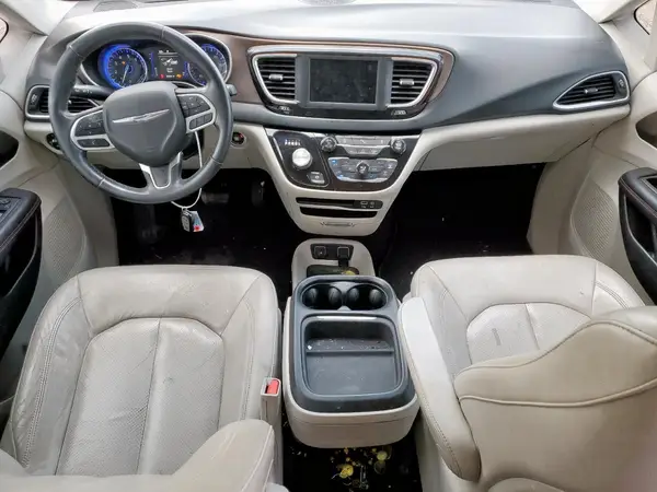 2C4RC1BG6JR123260 2018 CHRYSLER PACIFICA - Image 8
