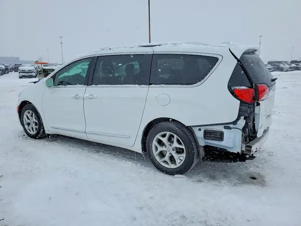 2C4RC1BG6JR128409 2018 CHRYSLER PACIFICA - Image 2