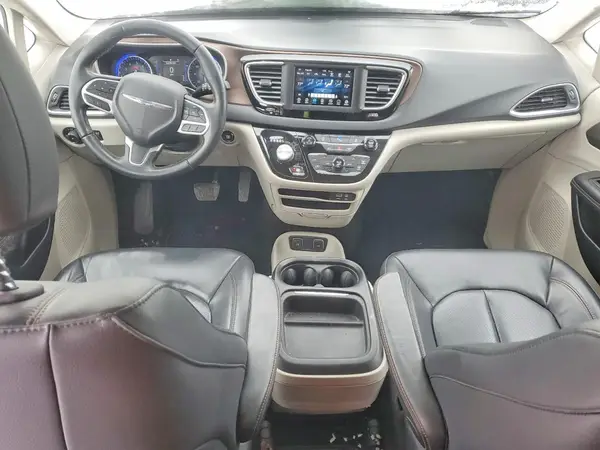 2C4RC1BG6JR128409 2018 CHRYSLER PACIFICA - Image 8