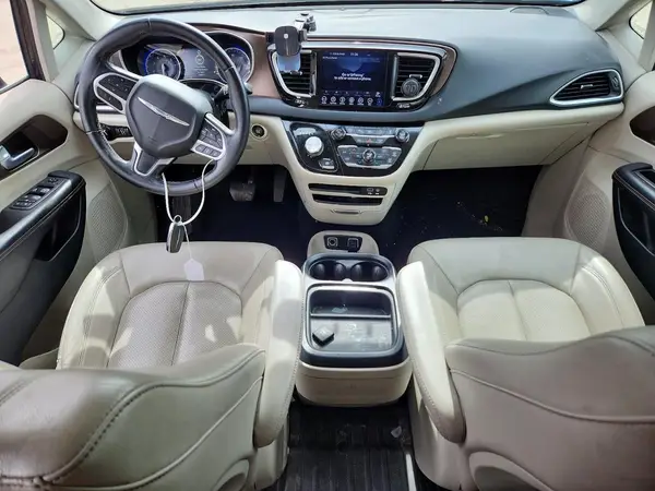 2C4RC1BG6JR131441 2018 CHRYSLER PACIFICA - Image 8
