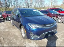 2C4RC1BG6JR139412 2018 CHRYSLER PACIFICA