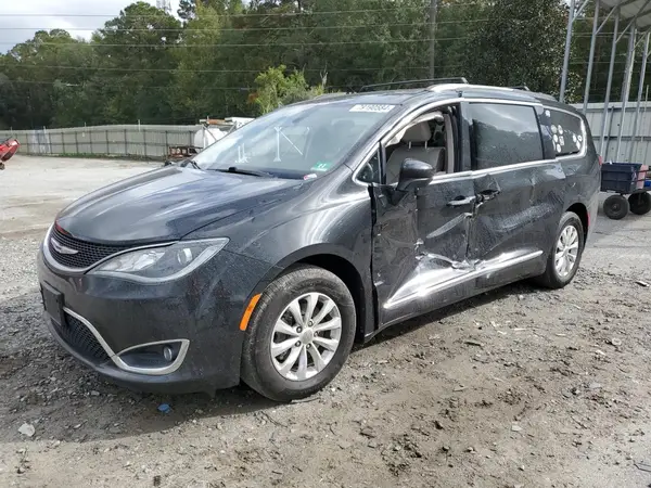 2C4RC1BG6JR148787 2018 CHRYSLER PACIFICA - Image 1