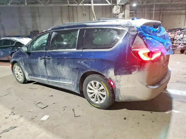 2C4RC1BG6JR163483 2018 CHRYSLER PACIFICA - Image 2