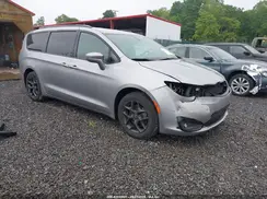 2C4RC1BG6JR172250 2018 CHRYSLER PACIFICA