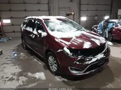 2C4RC1BG6JR194104 2018 CHRYSLER PACIFICA