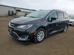 2C4RC1BG6JR214321 2018 CHRYSLER PACIFICA