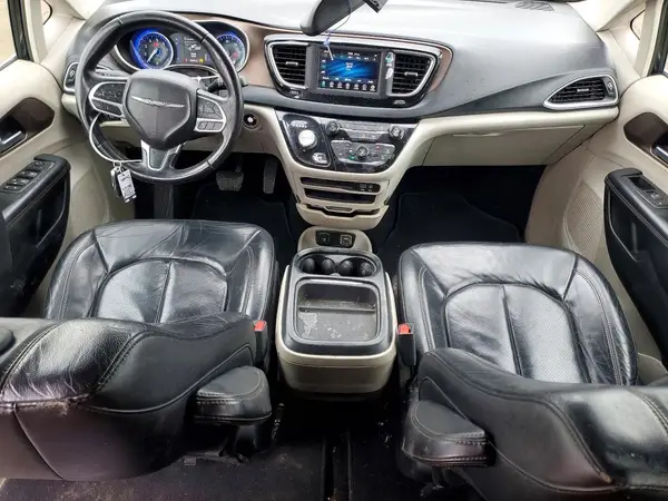 2C4RC1BG6JR214321 2018 CHRYSLER PACIFICA - Image 8