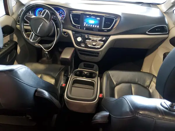 2C4RC1BG6JR217803 2018 CHRYSLER PACIFICA - Image 8