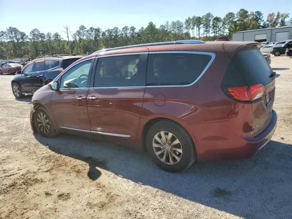 2C4RC1BG6JR235881 2018 CHRYSLER PACIFICA - Image 2