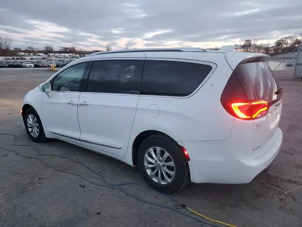 2C4RC1BG6JR246086 2018 CHRYSLER PACIFICA - Image 2