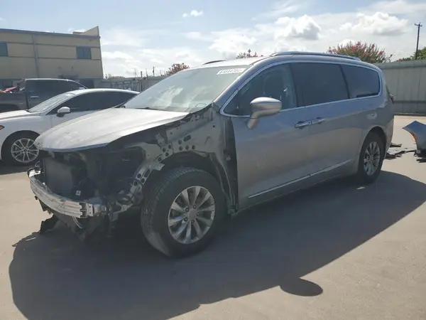 2C4RC1BG6JR246122 2018 CHRYSLER PACIFICA - Image 1