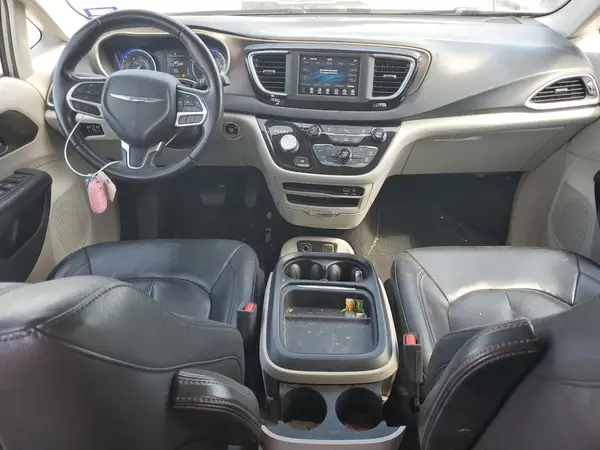 2C4RC1BG6JR246122 2018 CHRYSLER PACIFICA - Image 8