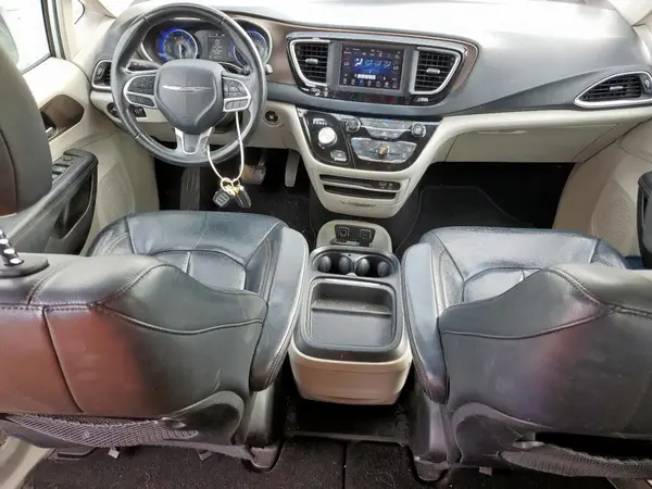 2C4RC1BG6JR246394 2018 CHRYSLER PACIFICA - Image 8