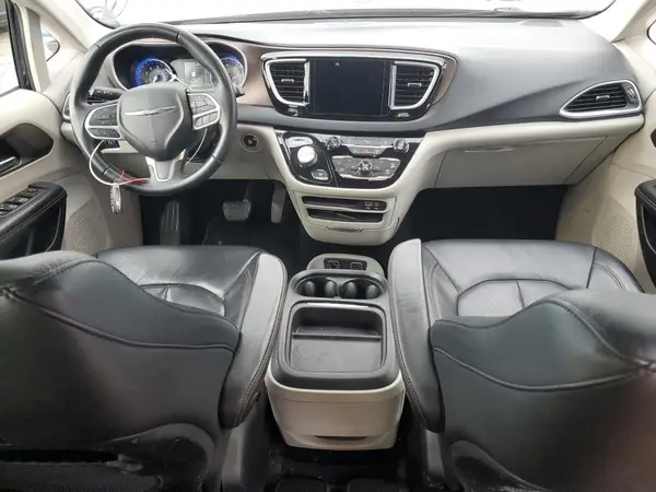 2C4RC1BG6JR262367 2018 CHRYSLER PACIFICA - Image 8