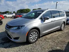 2C4RC1BG6JR263079 2018 CHRYSLER PACIFICA