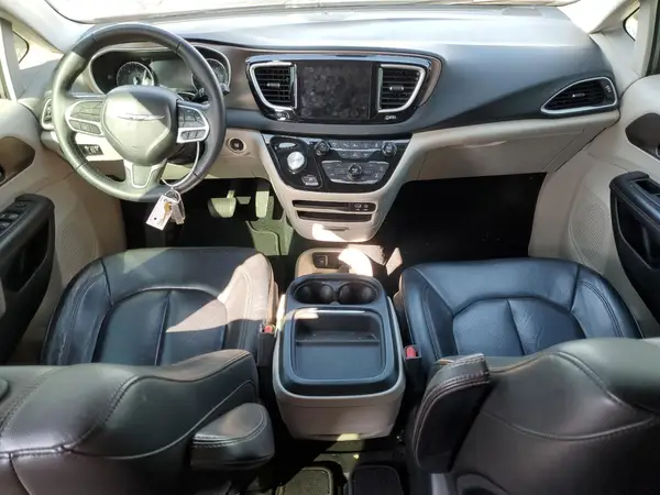 2C4RC1BG6JR263079 2018 CHRYSLER PACIFICA - Image 8