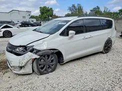 2C4RC1BG6JR263356 2018 CHRYSLER PACIFICA