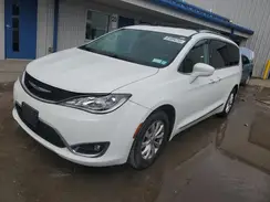 2C4RC1BG6JR277998 2018 CHRYSLER PACIFICA