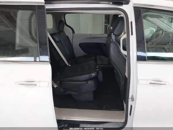 2C4RC1BG6JR280304 2018 CHRYSLER PACIFICA - Image 8