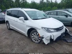 2C4RC1BG6JR280626 2018 CHRYSLER PACIFICA