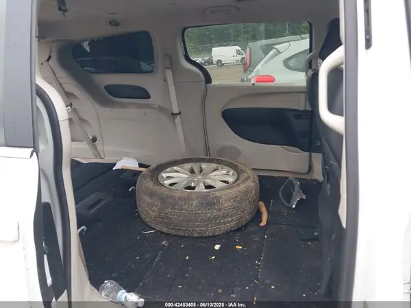 2C4RC1BG6JR280626 2018 CHRYSLER PACIFICA - Image 8