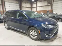 2C4RC1BG6JR280691 2018 CHRYSLER PACIFICA