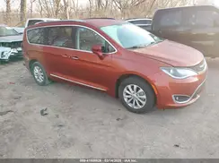 2C4RC1BG6JR294073 2018 CHRYSLER PACIFICA