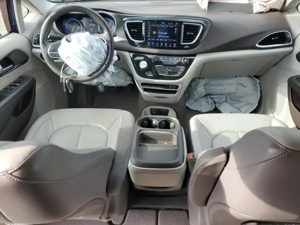 2C4RC1BG6JR318095 2018 CHRYSLER PACIFICA - Image 8
