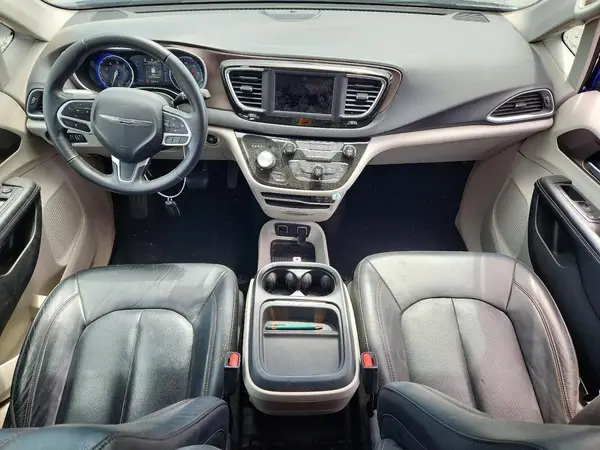 2C4RC1BG6JR353610 2018 CHRYSLER PACIFICA - Image 8