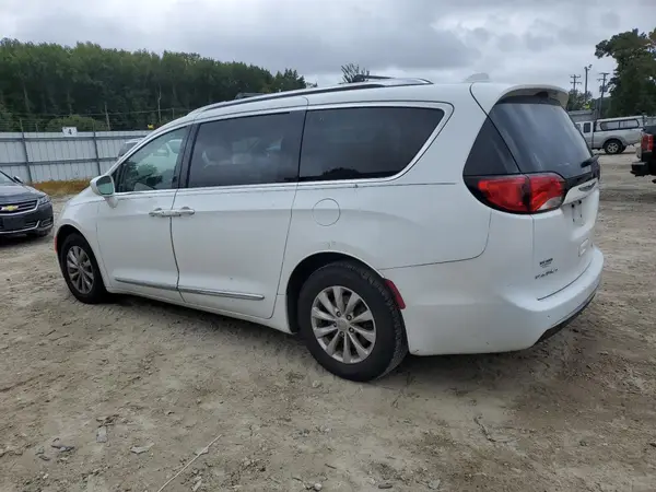 2C4RC1BG6KR523014 2019 CHRYSLER PACIFICA - Image 2