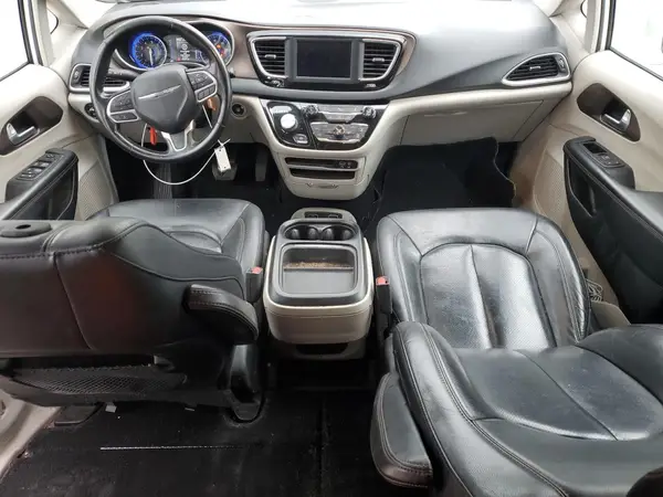 2C4RC1BG6KR523014 2019 CHRYSLER PACIFICA - Image 8