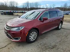 2C4RC1BG6KR526107 2019 CHRYSLER PACIFICA