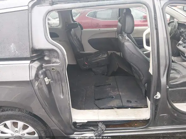 2C4RC1BG6KR526544 2019 CHRYSLER PACIFICA - Image 8
