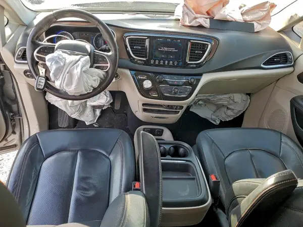 2C4RC1BG6KR528472 2019 CHRYSLER PACIFICA - Image 8