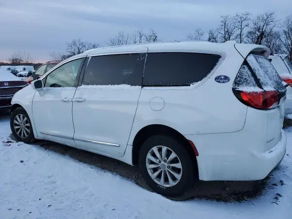 2C4RC1BG6KR539472 2019 CHRYSLER PACIFICA - Image 2